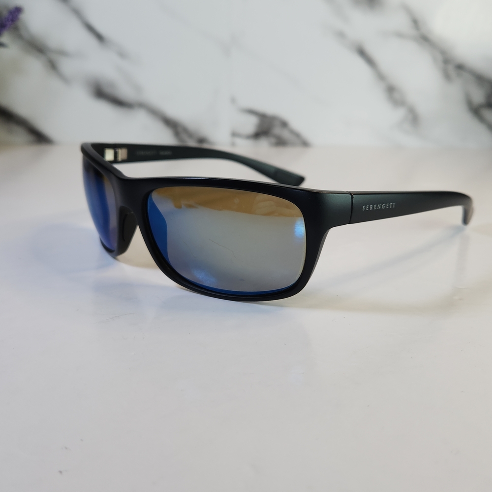 Serengeti Polarized Sunglasses. Pando Black Frame with Blue Mirrored Lenses - Picture 2 of 14